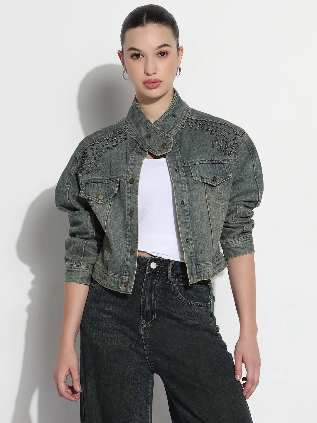 Noise Reduced Fasteners Eco Certified Textiles Women's Embellished Blue Stand Collar Relaxed Fit Denim Jacket