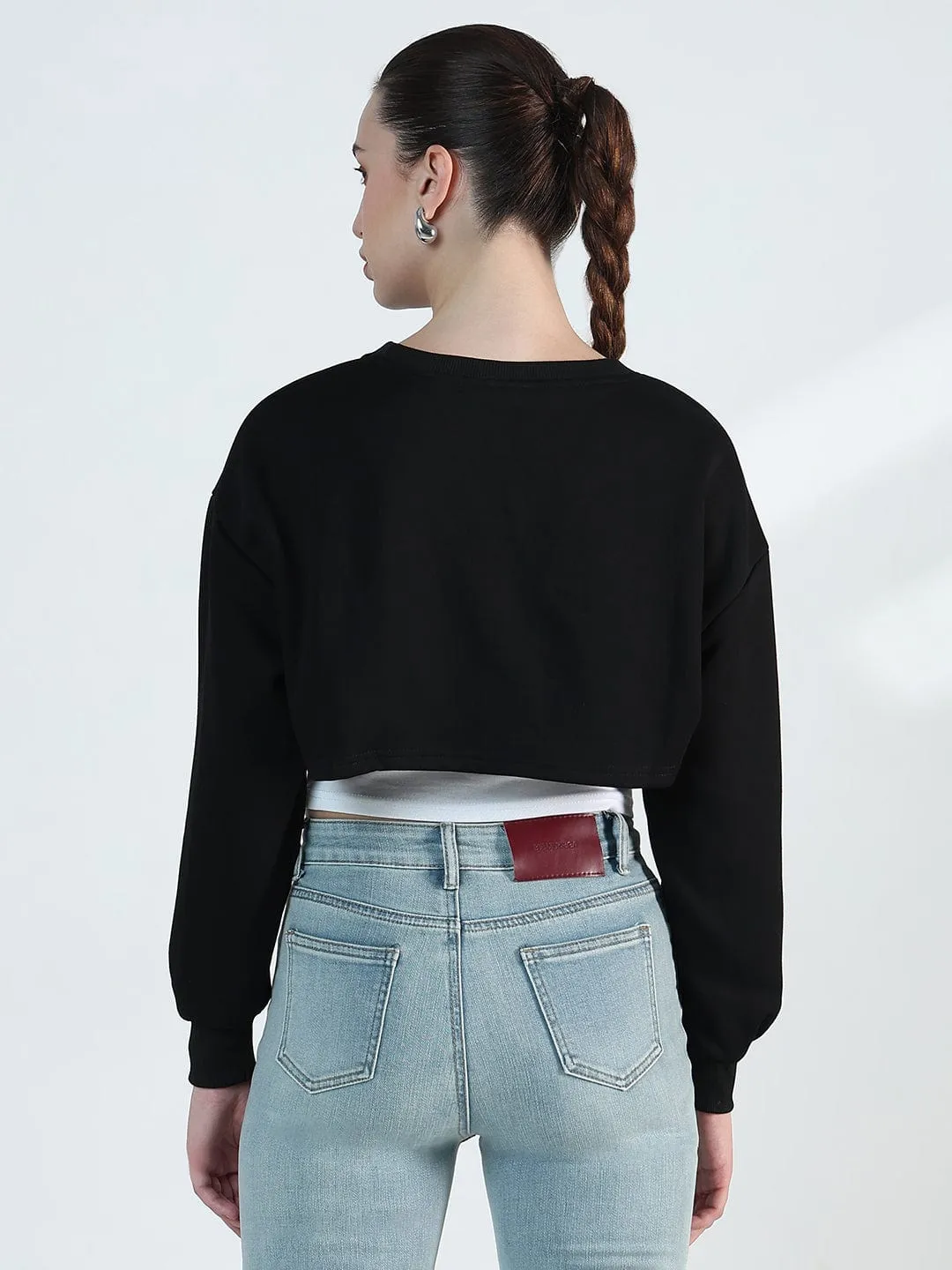 Women's Graphic Black Patch Crop Sweatshirt Fresh Fit Hiking wear