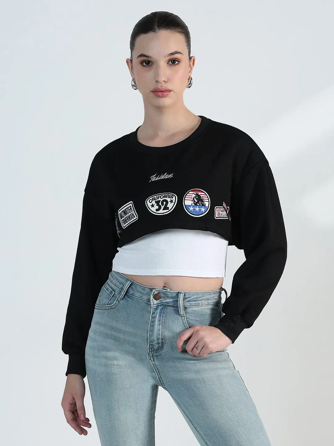 Women's Graphic Black Patch Crop Sweatshirt Travel Bold