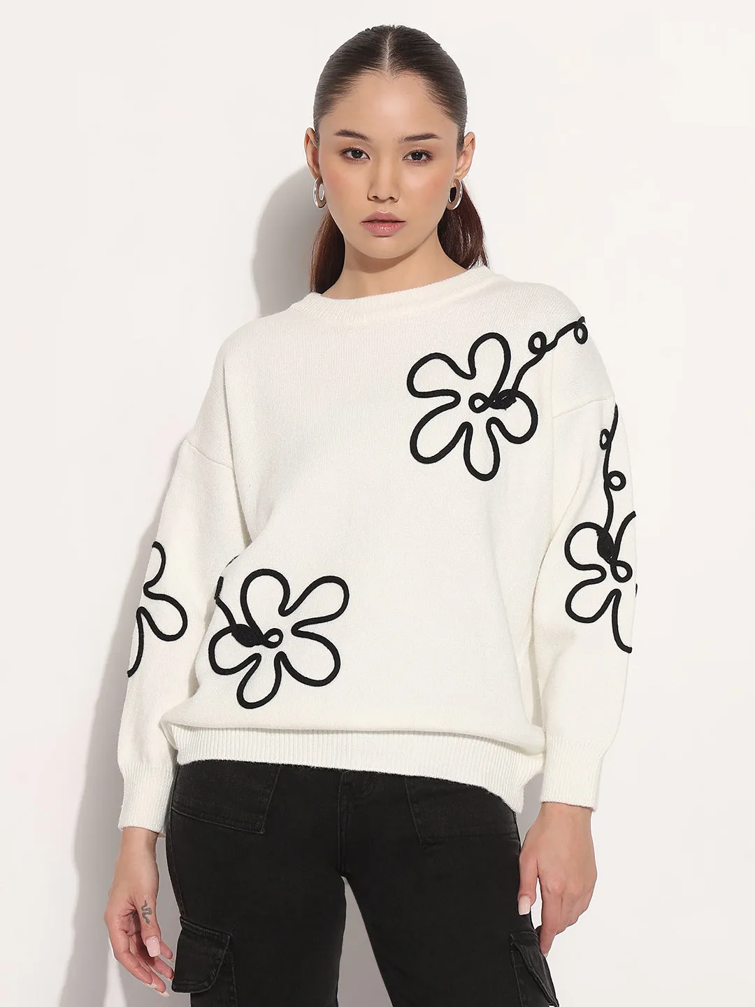 Women's Ribbed White Round Neck Knitted Top product ring elegance