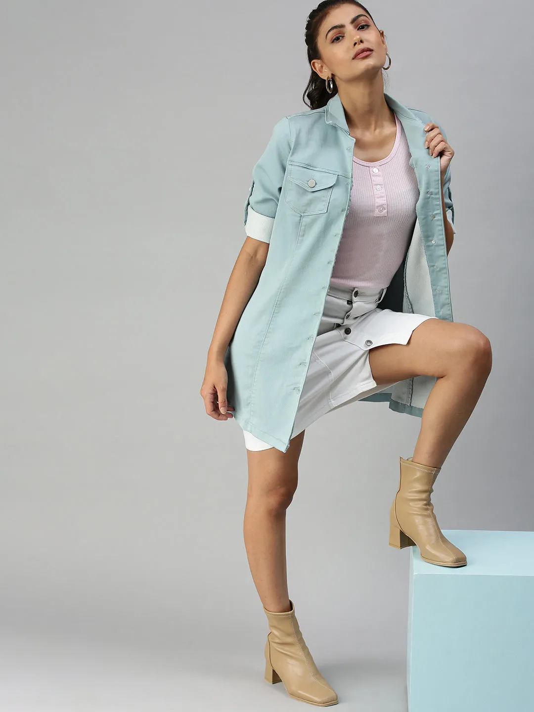 NonBulkyLayering Women's Sea Green Solid Denim Jacket