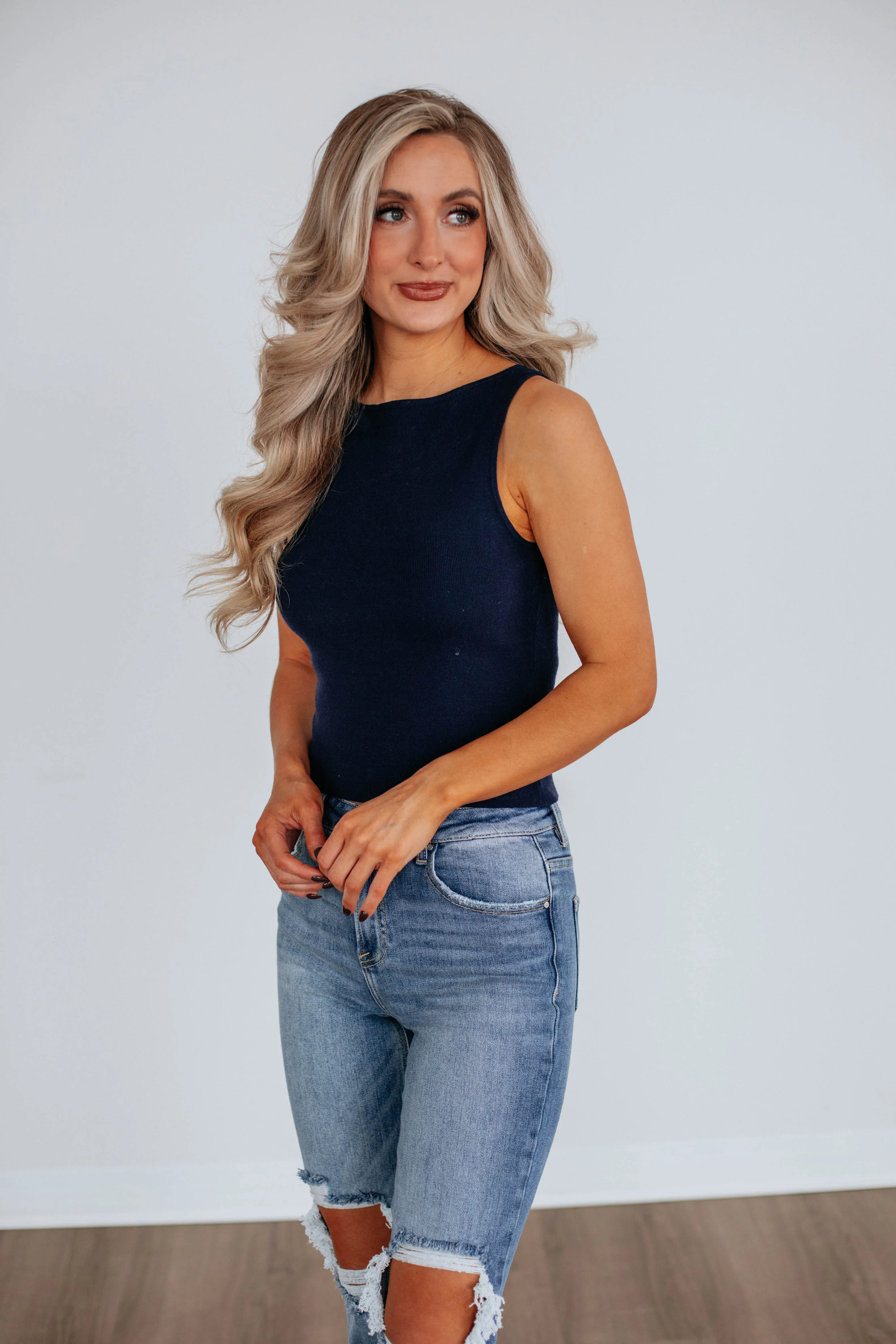 Zari Sweater Tank - Navy Light Weight Thermochromic Fiber Applications