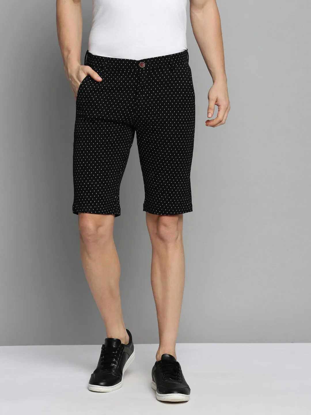 Men's Black Printed Shorts Effortless Motion Multi Pocket Design