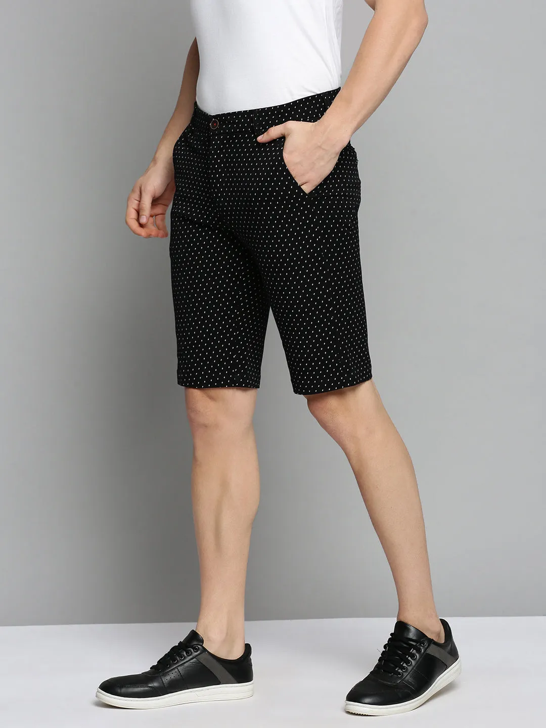 Men's Black Printed Shorts Sleek Comfort Weekend Outfit