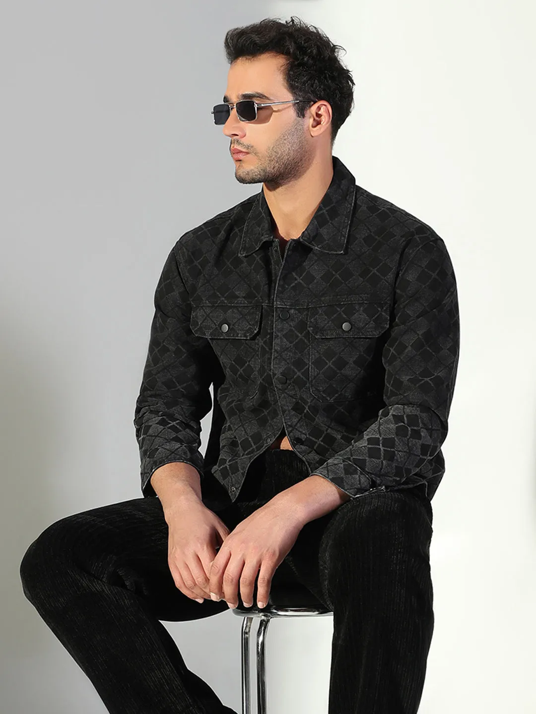 Versatile Trend Men's Geometric Grey Shacket